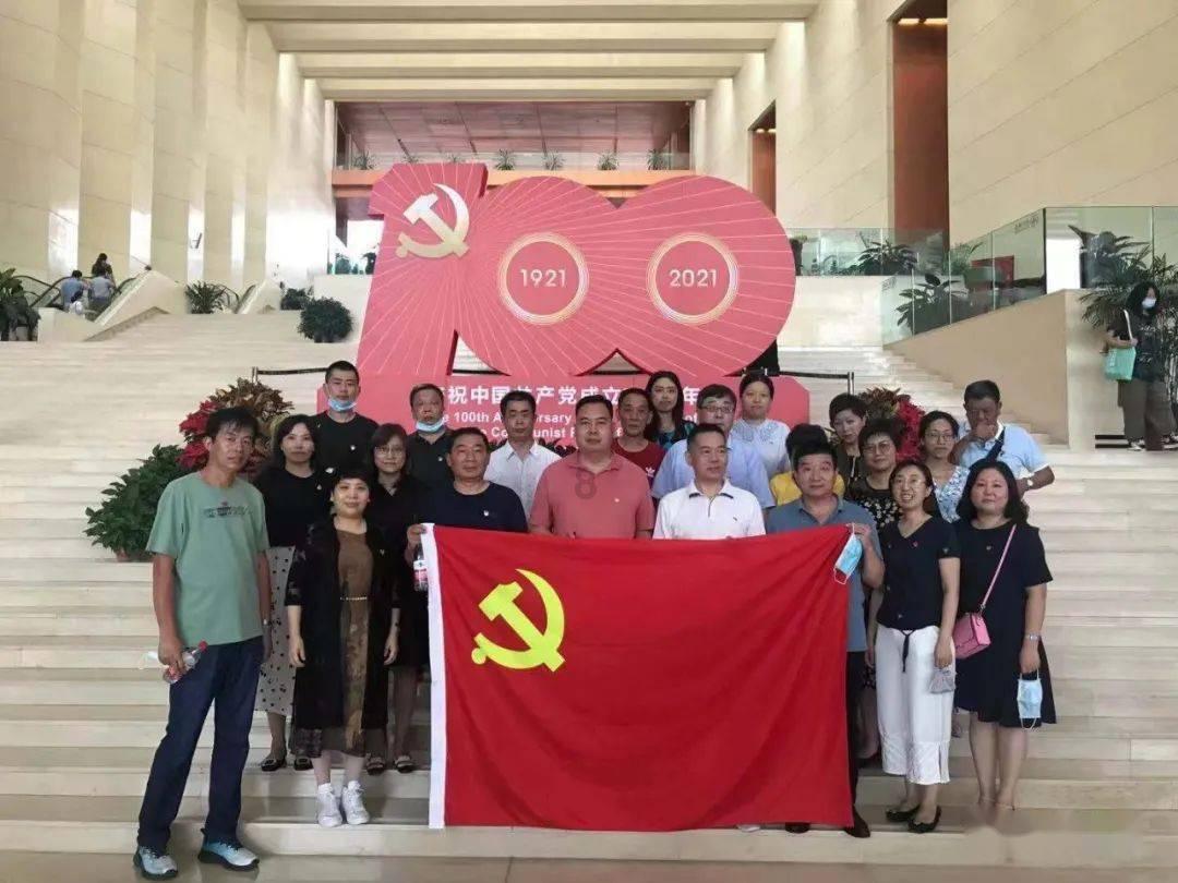 长期住顶楼的危害游戏画面